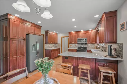 660 W Eva Cir, Springfield, OH 45504 photo 13