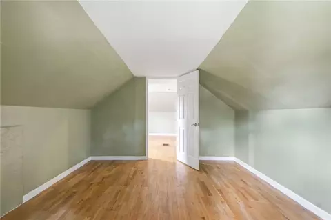 Bedroom - 3312 Fairway Dr, Kettering, OH 45409 photo 5 of 9