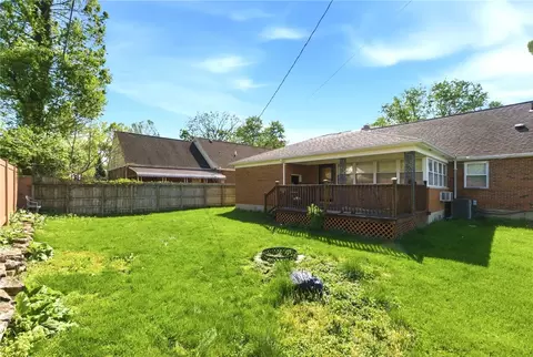 Exterior - 3312 Fairway Dr, Kettering, OH 45409 photo 7 of 10