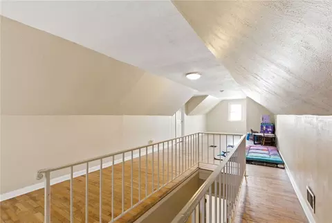 Entry Way - 3312 Fairway Dr, Kettering, OH 45409 photo 1 of 2