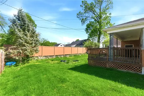 Exterior - 3312 Fairway Dr, Kettering, OH 45409 photo 8 of 10
