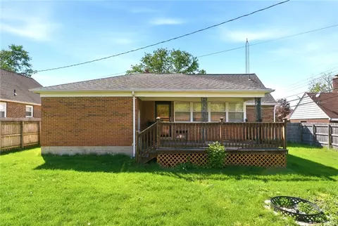 Exterior - 3312 Fairway Dr, Kettering, OH 45409 photo 6 of 10