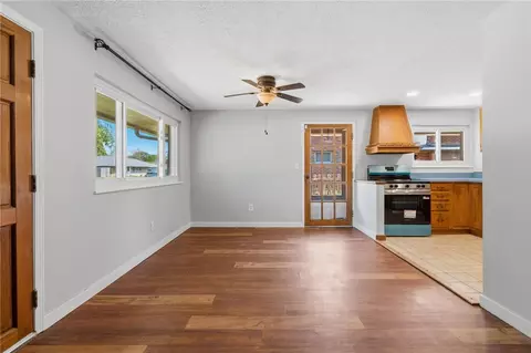 Living - 3690 Endover Rd, Dayton, OH 45439 photo 5 of 6