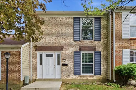 1114 Charleston Ct, Fairborn, OH 45324