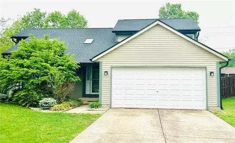 385 Royal Wood Ct, Vandalia, OH 45377