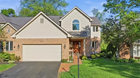 861 Timberlake Ct, Kettering, OH 45429