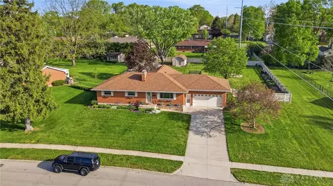 111 Tietzmann Ave, Englewood, OH 45322