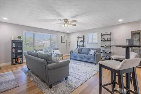 Living - 2716 Horstman Dr, Kettering, OH 45429 photo 1 of 4