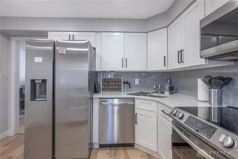 Kitchen - 2716 Horstman Dr, Kettering, OH 45429 photo 5 of 7