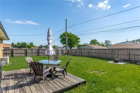 Exterior - 2740 Horstman Dr, Kettering, OH 45429 photo 9 of 10
