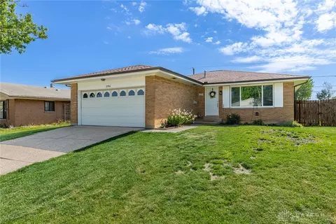 Exterior - 2740 Horstman Dr, Kettering, OH 45429 photo 3 of 10