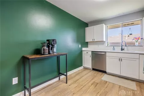 Kitchen - 2740 Horstman Dr, Kettering, OH 45429 photo 5 of 6