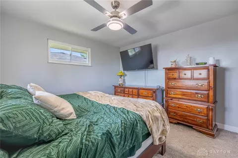 Bedroom - 2740 Horstman Dr, Kettering, OH 45429 photo 3 of 4
