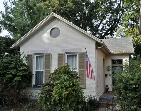 129 Henry St, Dayton, OH 45403