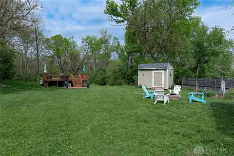 Exterior - 7057 Howard Rd, Franklin, OH 45005 photo 5 of 10