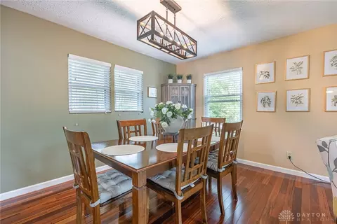 Dining - 7057 Howard Rd, Franklin, OH 45005 photo 1 of 2