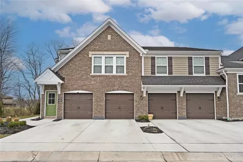 5881 Parkview Ln #201, Milford, OH 45150
