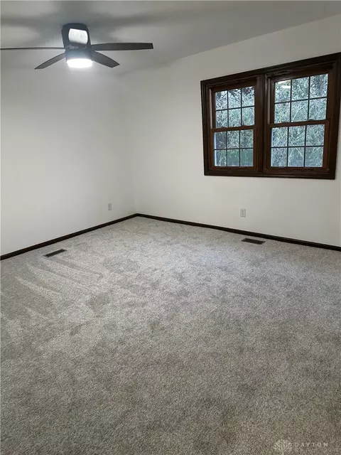 Bedroom - 758 Oneida Dr, Springfield, OH 45502 photo 1 of 3