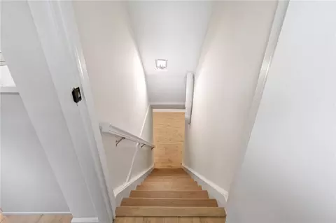 Entry Way - 4855 Arrowhead Dr, Kettering, OH 45440 photo 2 of 3
