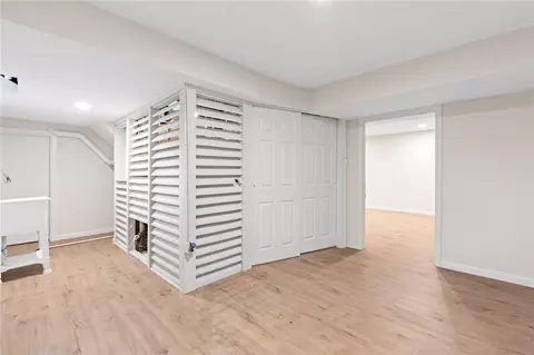 Entry Way - 4855 Arrowhead Dr, Kettering, OH 45440 photo 3 of 3