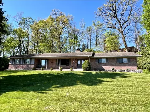 5633 Jeannie Ct, Dayton, OH 45415