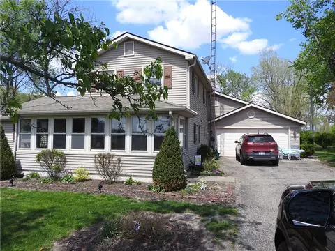 2185 E Loy Rd, Piqua, OH 45356