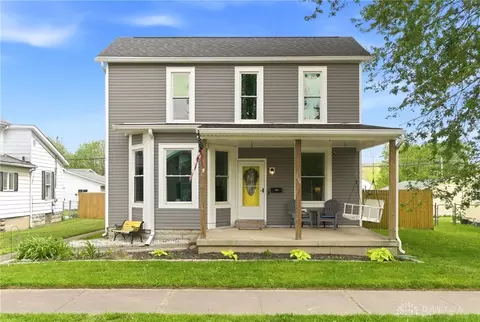 134 N Main St, Camden, OH 45311