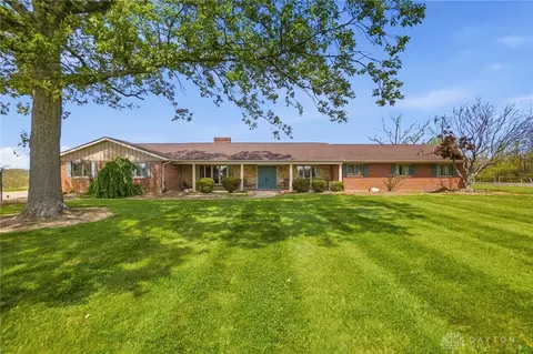 5669 Oneall Rd, Waynesville, OH 45068