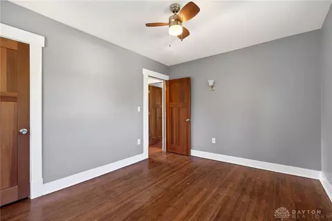 Bedroom - 2930 Robin Rd, Kettering, OH 45409 photo 6 of 7