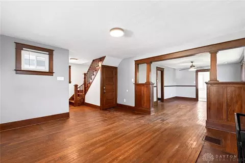 Living - 2930 Robin Rd, Kettering, OH 45409 photo 3 of 5