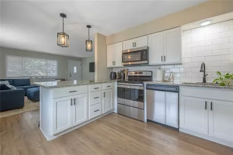 Kitchen - 1804 Culver Ave, Kettering, OH 45420 photo 3 of 4