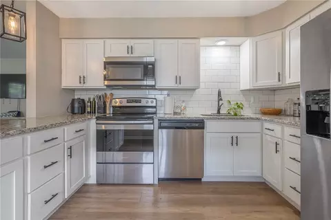 Kitchen - 1804 Culver Ave, Kettering, OH 45420 photo 2 of 4