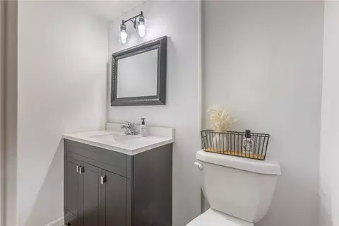 Bath - 1804 Culver Ave, Kettering, OH 45420 photo 2 of 2