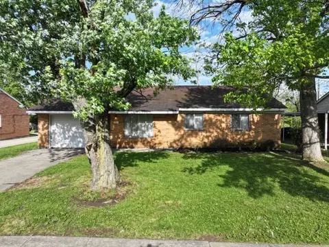 80 Brookhaven Dr, Trotwood, OH 45426