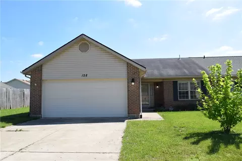 128 Heckman Dr, Englewood, OH 45322