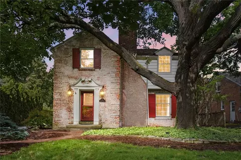 557 Hathaway Rd, Oakwood, OH 45419