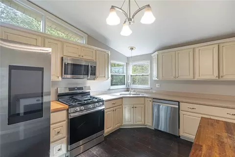 Kitchen - 3336 Braddock, Kettering, OH 45420 photo 1 of 4