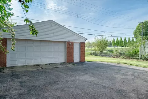 Exterior - 3336 Braddock, Kettering, OH 45420 photo 3 of 5