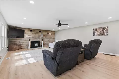 2950 Fairfield Pike, Springfield, OH 45502 photo 9