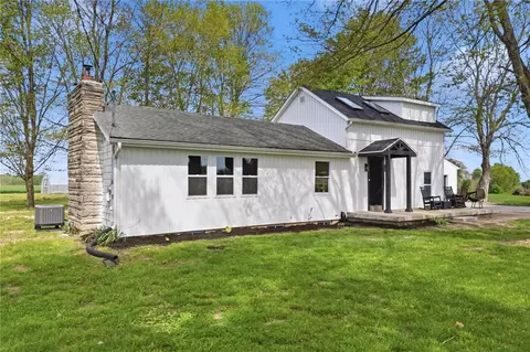 2950 Fairfield Pike, Springfield, OH 45502 photo 3
