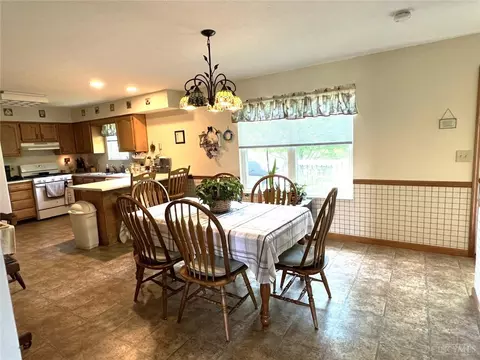 3290 Springcrest Dr, Hamilton, OH 45011 photo 6