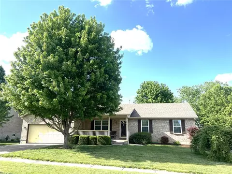 3290 Springcrest Dr, Hamilton, OH 45011