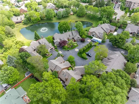 View/Area - 587 Cottingwood Ct, Kettering, OH 45429 photo 4 of 5