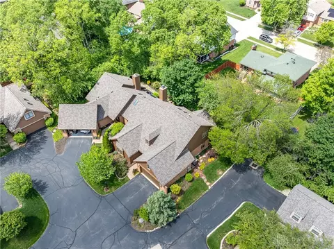 View/Area - 587 Cottingwood Ct, Kettering, OH 45429 photo 2 of 5
