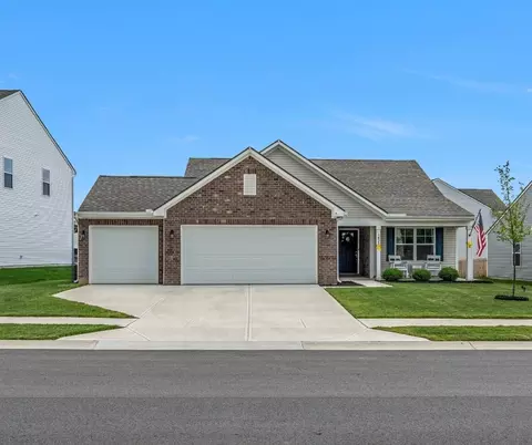 5020 Willow Rd, Clayton, OH 45315