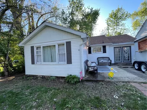6967 Sennett, Dayton, OH 45414