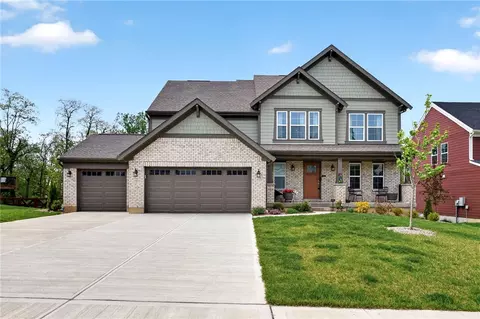 1593 Bur Oak Dr, Bellbrook, OH 45305