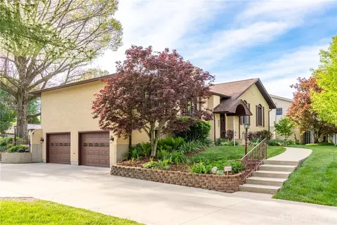 3806 Saint Andrews, Bath, OH 45324