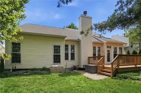 Exterior - 504 Dakota Run, Maineville, OH 45039 photo 7 of 13