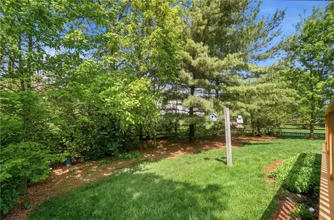 Exterior - 504 Dakota Run, Maineville, OH 45039 photo 9 of 13
